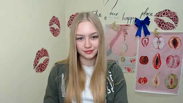 Snapshot of MademoiselleCl chatting on December 21, 6:30 am MademoiselleCl online show from December 21, 6:30 am