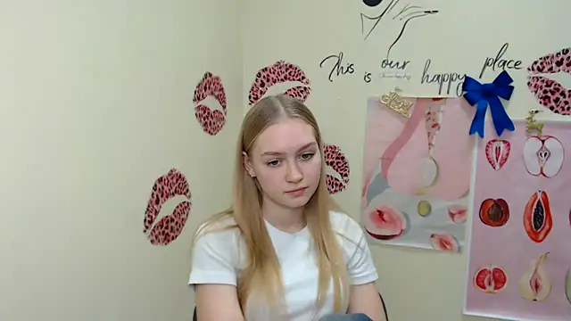 Snapshot of MademoiselleCl chatting on December 21, 4:14 pm MademoiselleCl online show from December 21, 4:14 pm