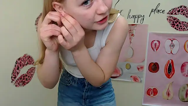 Snapshot of MademoiselleCl chatting on January 4, 7:34 am MademoiselleCl online show from January 4, 7:34 am