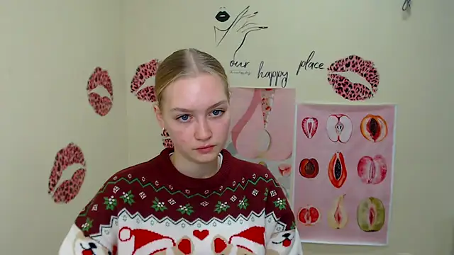 Snapshot of MademoiselleCl chatting on January 8, 7:13 am MademoiselleCl online show from January 8, 7:13 am