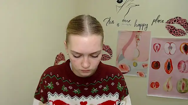 Snapshot of MademoiselleCl chatting on January 11, 12:40 pm MademoiselleCl online show from January 11, 12:40 pm