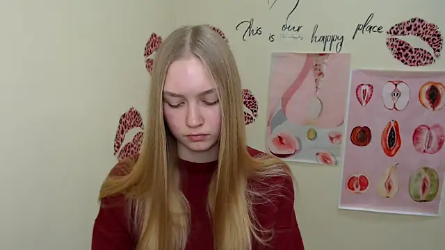 Snapshot of MademoiselleCl chatting on January 15, 10:27 am MademoiselleCl online show from January 15, 10:27 am