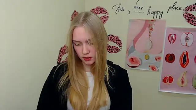 Snapshot of MademoiselleCl chatting on January 24, 4:49 pm MademoiselleCl online show from January 24, 4:49 pm