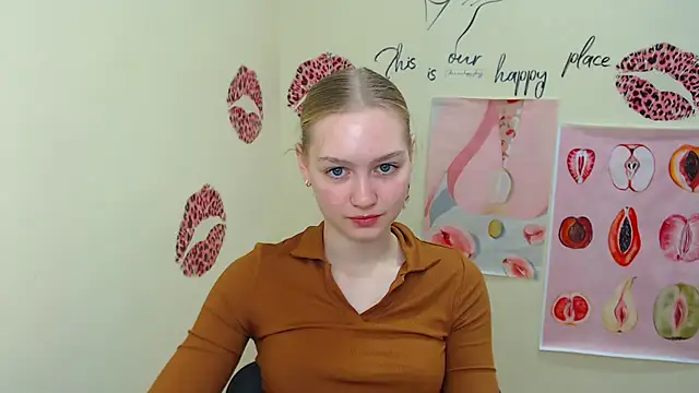 Snapshot of MademoiselleCl chatting on February 19, 7:17 am MademoiselleCl online show from February 19, 7:17 am