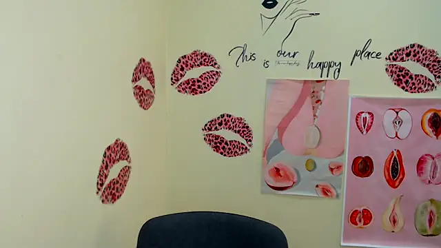 Snapshot of MademoiselleCl chatting on March 21, 1:01 pm MademoiselleCl online show from March 21, 1:01 pm