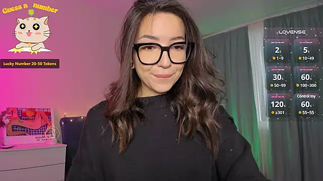 Oh My Dianee online show from December 13, 8:20 am