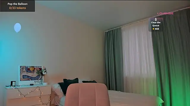 Oh My Dianee online show from January 4, 7:34 am