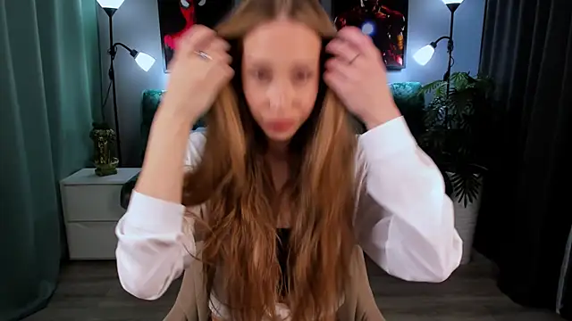 AlexaHarmon online show from November 24, 6:24 am