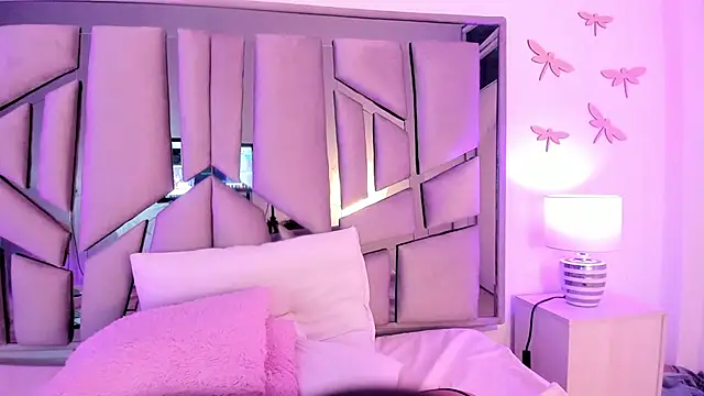  lanna jhonson  online show from January 30, 5:28 pm