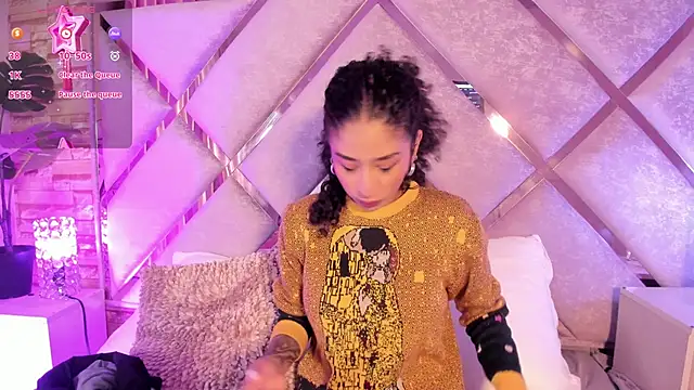  lanna jhonson  online show from October 18, 12:35 am