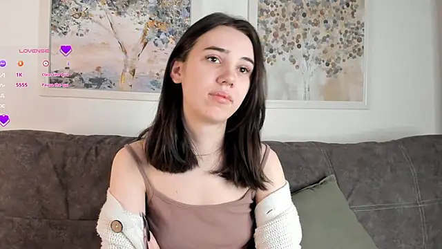 GillianDowdey online show from January 31, 1:43 am