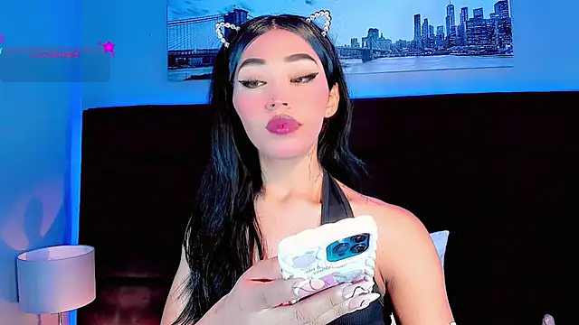 Snapshot of Valery_Sophiia chatting on January 24, 6:57 am Valery Sophiia online show from January 24, 6:57 am