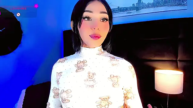 Snapshot of Valery_Sophiia chatting on February 9, 6:11 am Valery Sophiia online show from February 9, 6:11 am