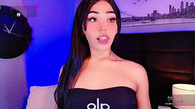 Snapshot of Valery_Sophiia chatting on February 18, 7:10 am Valery Sophiia online show from February 18, 7:10 am