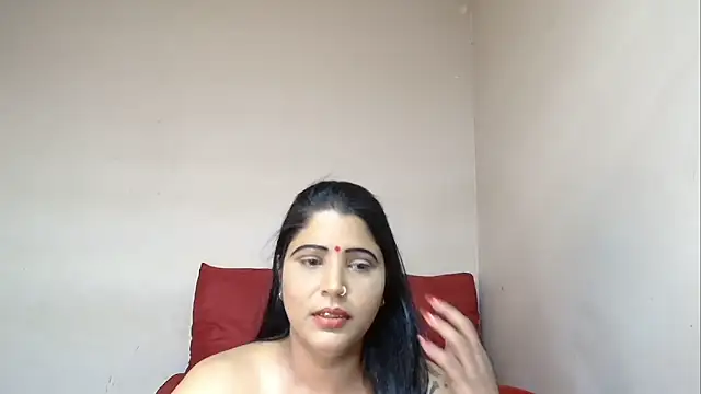 Snapshot of XIndianintimacy chatting on December 28, 6:06 am XIndianintimacy online show from December 28, 6:06 am