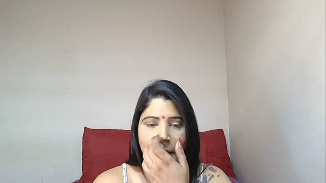 Snapshot of XIndianintimacy chatting on January 5, 11:26 am XIndianintimacy online show from January 5, 11:26 am