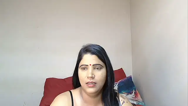 Snapshot of XIndianintimacy chatting on January 11, 5:51 pm XIndianintimacy online show from January 11, 5:51 pm