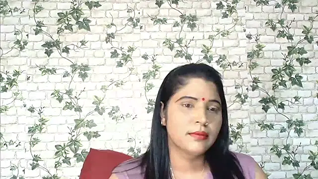 Snapshot of XIndianintimacy chatting on February 13, 6:16 pm XIndianintimacy online show from February 13, 6:16 pm