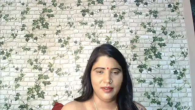 Snapshot of XIndianintimacy chatting on February 16, 2:09 am XIndianintimacy online show from February 16, 2:09 am