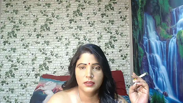 Snapshot of XIndianintimacy chatting on March 7, 7:27 pm XIndianintimacy online show from March 7, 7:27 pm