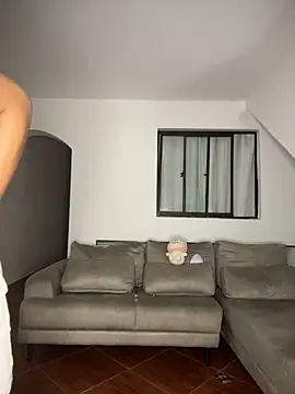 MollySanders    online show from January 23, 11:15 pm