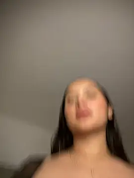 MollySanders    online show from February 21, 10:48 pm