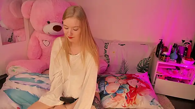 Snapshot of VelvetAnna chatting on February 19, 3:05 pm VelvetAnna online show from February 19, 3:05 pm