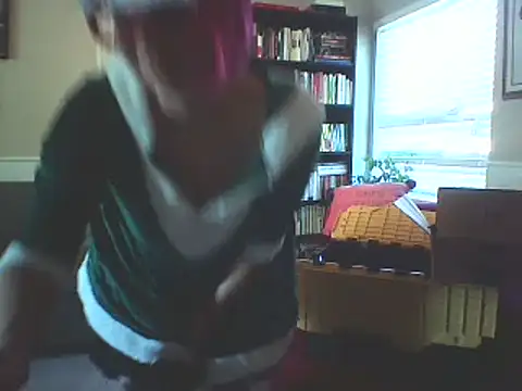 Snapshot of Big-Tits-McGee chatting on December 2, 6:43 pm Big-Tits-McGee online show from December 2, 6:43 pm