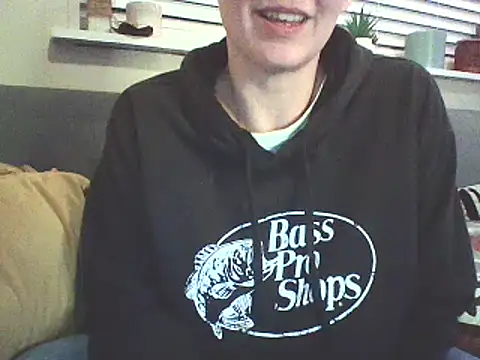 Snapshot of Big-Tits-McGee chatting on December 10, 4:56 am Big-Tits-McGee online show from December 10, 4:56 am