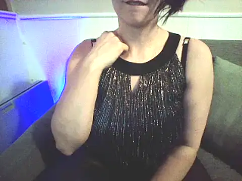 Snapshot of Big-Tits-McGee chatting on January 27, 1:59 am Big-Tits-McGee online show from January 27, 1:59 am