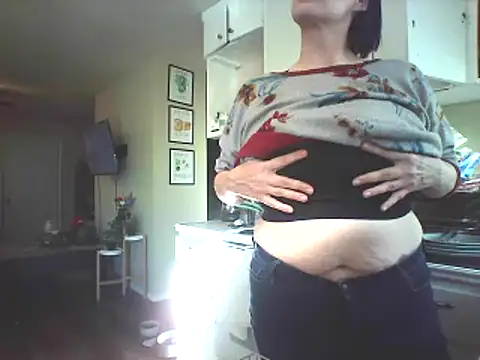 Snapshot of Big-Tits-McGee chatting on January 31, 9:37 pm Big-Tits-McGee online show from January 31, 9:37 pm