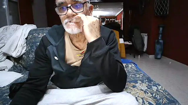 maduroguapo online show from March 1, 10:21 pm