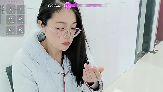 luoxuwen online show from December 24, 2:43 am