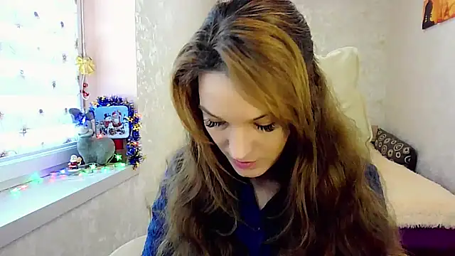 impossibleluna online show from December 14, 11:18 am