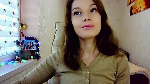 impossibleluna online show from December 19, 11:50 am