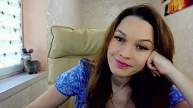 impossibleluna online show from March 7, 2:56 pm