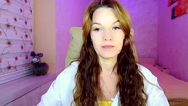 impossibleluna online show from September 27, 6:35 pm