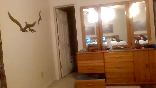 dcrick978 online show from September 10, 10:21 pm