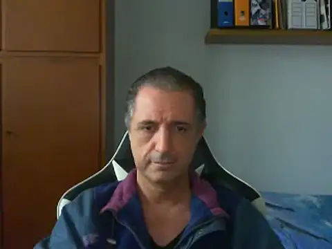 lliuk70mi online show from February 9, 2:07 pm