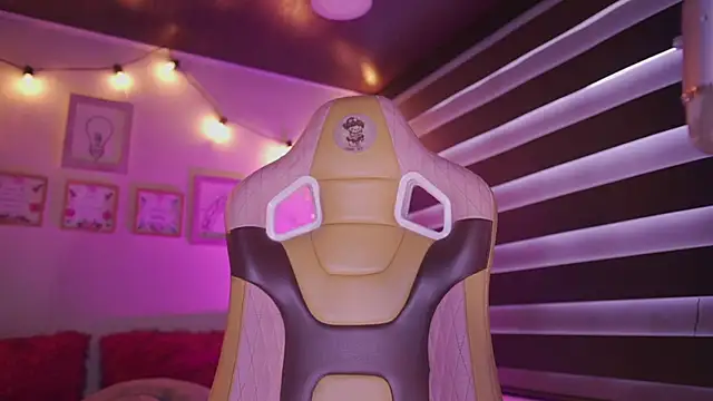 milly kenner online show from September 9, 6:40 pm