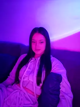 Snapshot of AlisaLink chatting on December 11, 9:12 pm AlisaLink online show from December 11, 9:12 pm