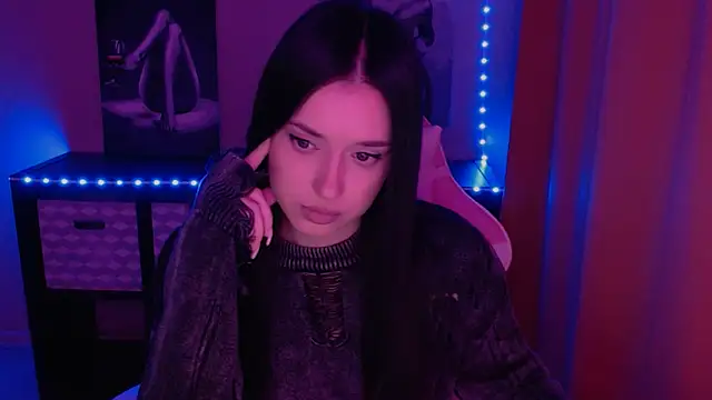 Snapshot of AlisaLink chatting on January 13, 4:19 pm AlisaLink online show from January 13, 4:19 pm