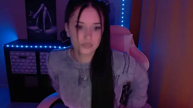 Snapshot of AlisaLink chatting on February 9, 6:37 pm AlisaLink online show from February 9, 6:37 pm