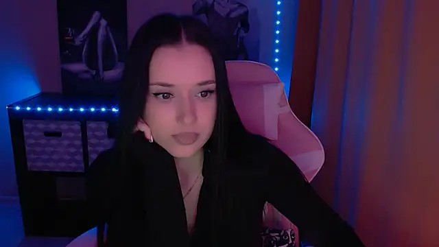 Snapshot of AlisaLink chatting on February 25, 3:16 pm AlisaLink online show from February 25, 3:16 pm