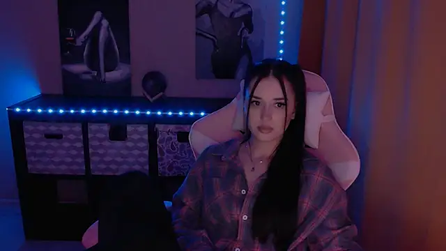 Snapshot of AlisaLink chatting on February 27, 2:32 pm AlisaLink online show from February 27, 2:32 pm