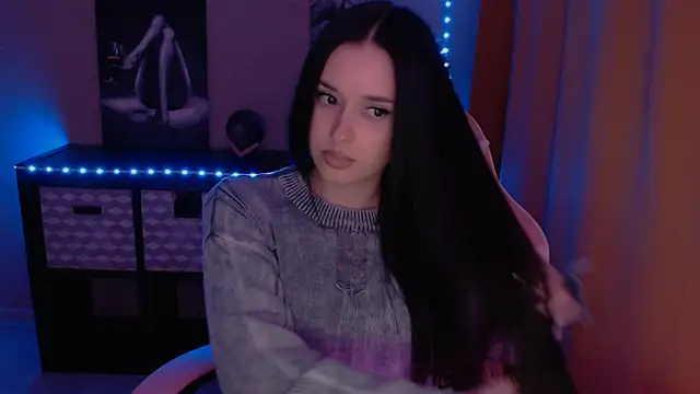 Snapshot of AlisaLink chatting on March 1, 9:07 am AlisaLink online show from March 1, 9:07 am