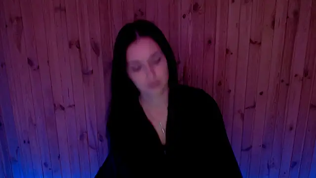 Snapshot of AlisaLink chatting on September 19, 5:35 pm AlisaLink online show from September 19, 5:35 pm