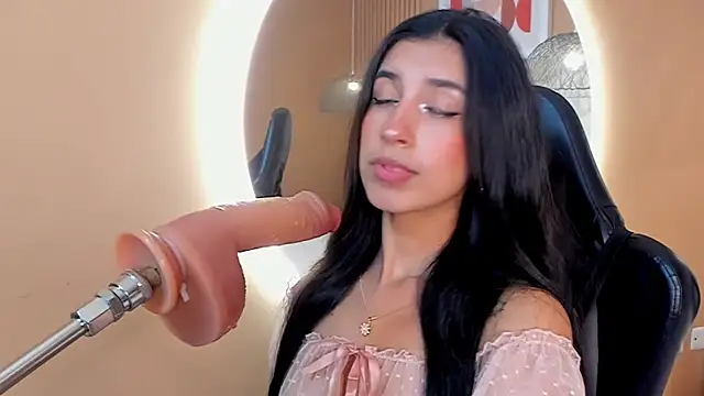 zia cooper online show from March 22, 6:58 pm