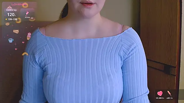 ChubbyMaia online show from March 11, 12:28 pm