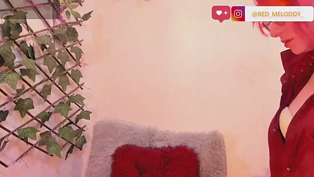 RedMeloddy online show from October 14, 7:36 pm